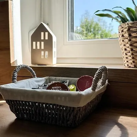 Linden 002 - Adults Only Lejlighed *